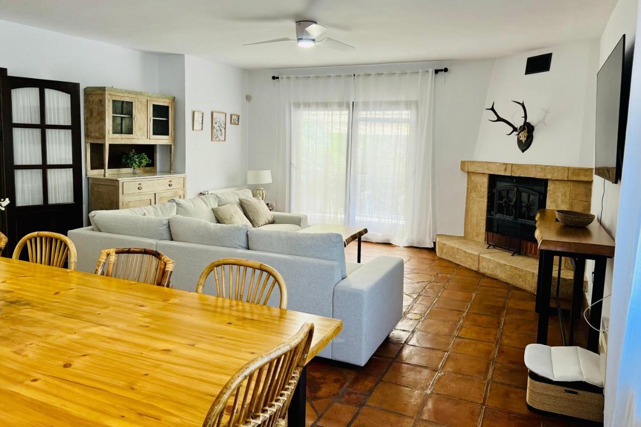 Villa Aljaral, Espectacular,Piscina,Chimenea, Climatizacion, Wifi Cordoba Ngoại thất bức ảnh